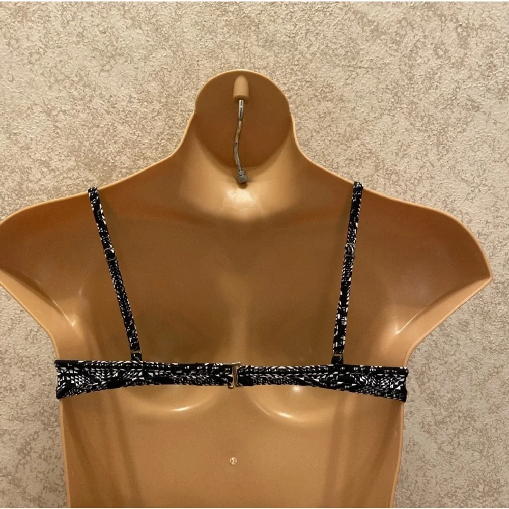 Xhilaration stylish bikini